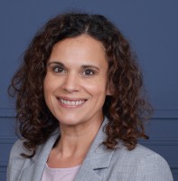 Dr. Lindsay Largent